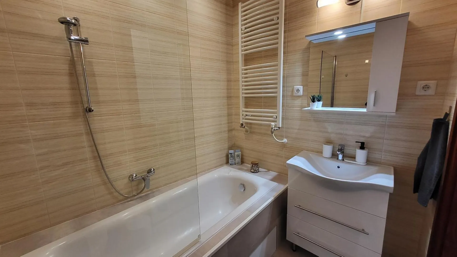 Millennium Apartment Budapest 0*,